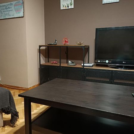 El Hogar De Todos Apartment Ourense Bagian luar foto